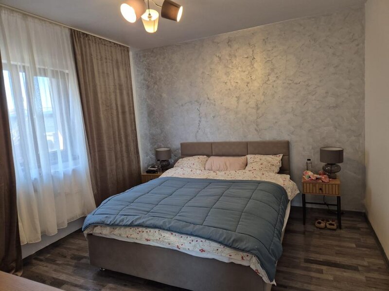 Casa in Darza (Buftea), carport, curte cocheta, utilata si mobilata